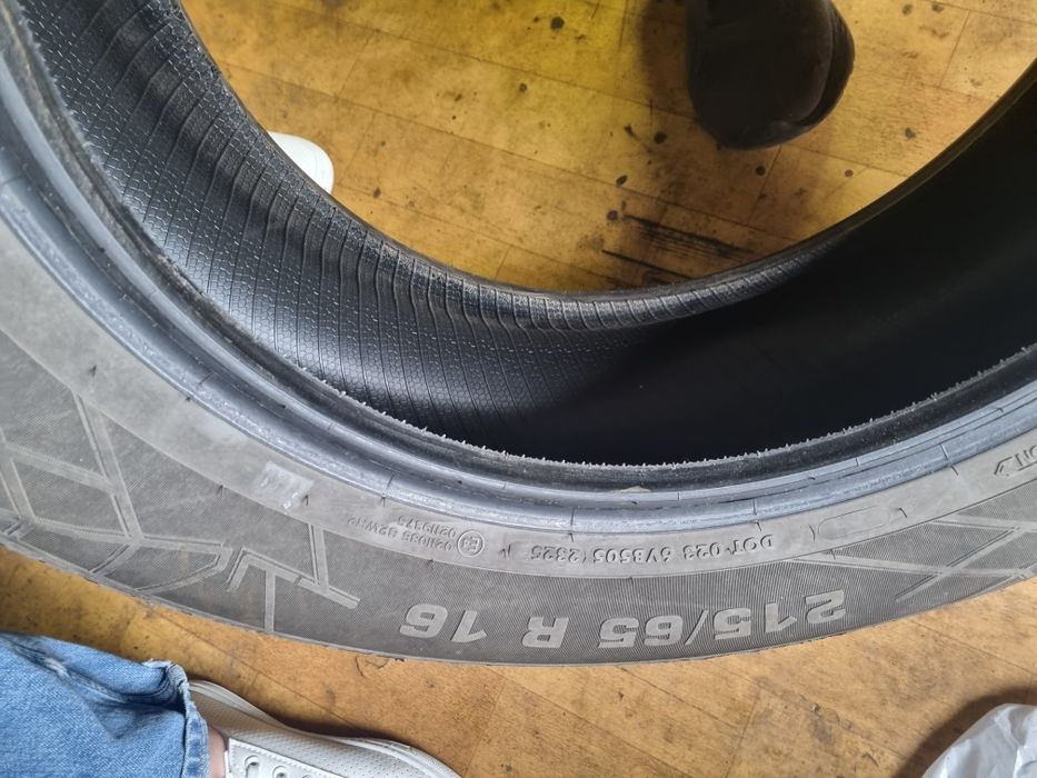 Продам нову зимову резину Vredestein Wintrac  215/65 R16 98H