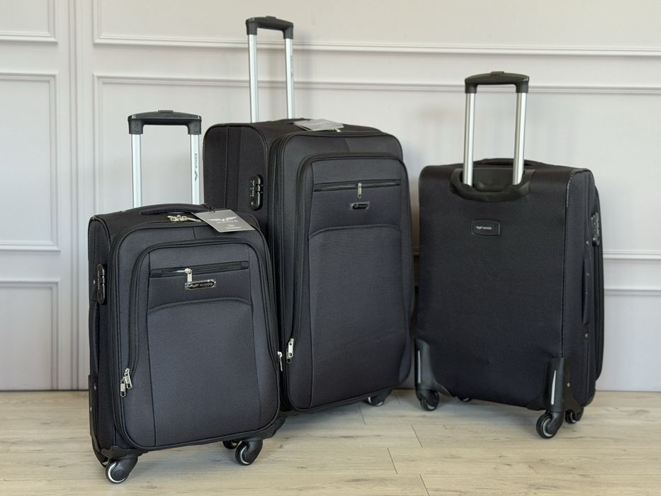 Чемодан валіза чемоданы Wings 2501 4 колеса текстиль