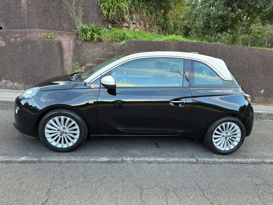 Opel Adam 1.2 gasolina 2018