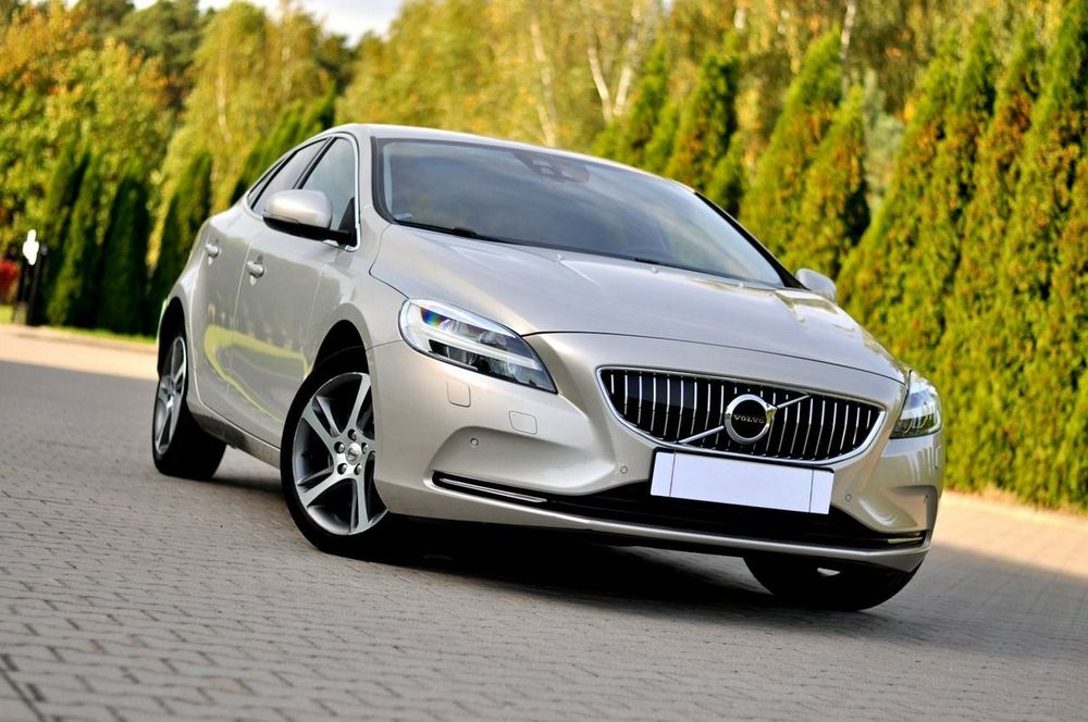 Volvo V40 2.0 D3 150 KM Lift Inscription Full Led Radar Navi Skóra  Full Opcja