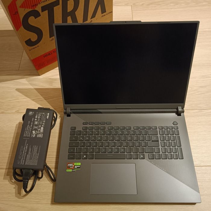 Ноутбук Asus Rog Strix G18! RTX 5060, R9 8940HX, 32gb/1tb, 240Hz 2.5k