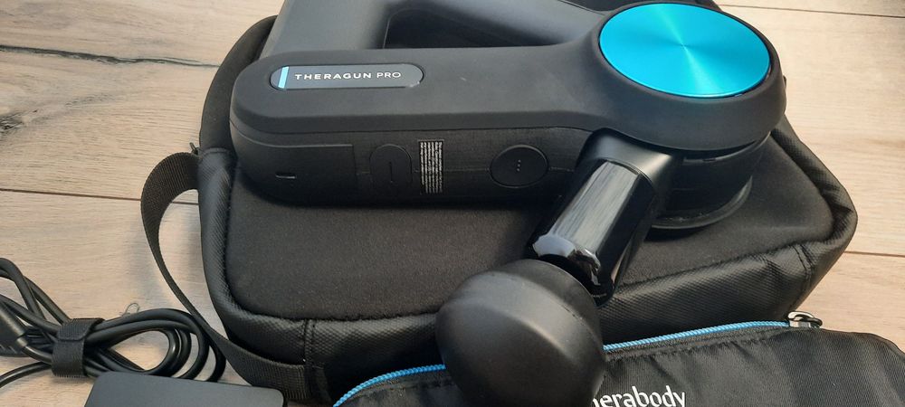 Перкусійний масажер Therabody Theragun PRO 5 gen