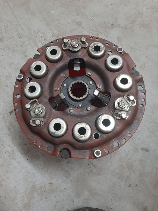 Docisk sprzęgła MTZ