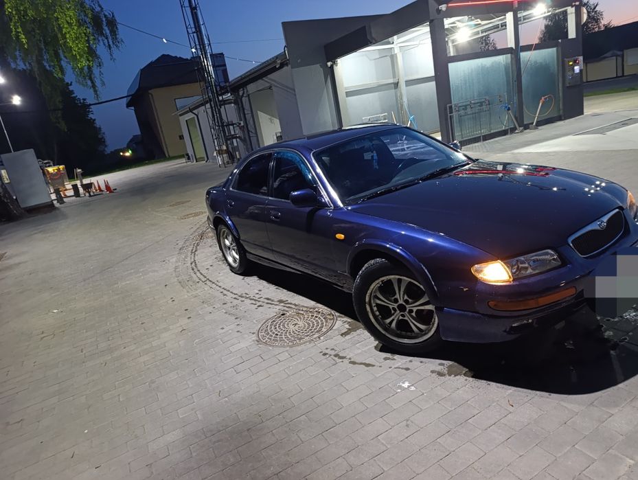 Мазда кседос 9.   2.0v6