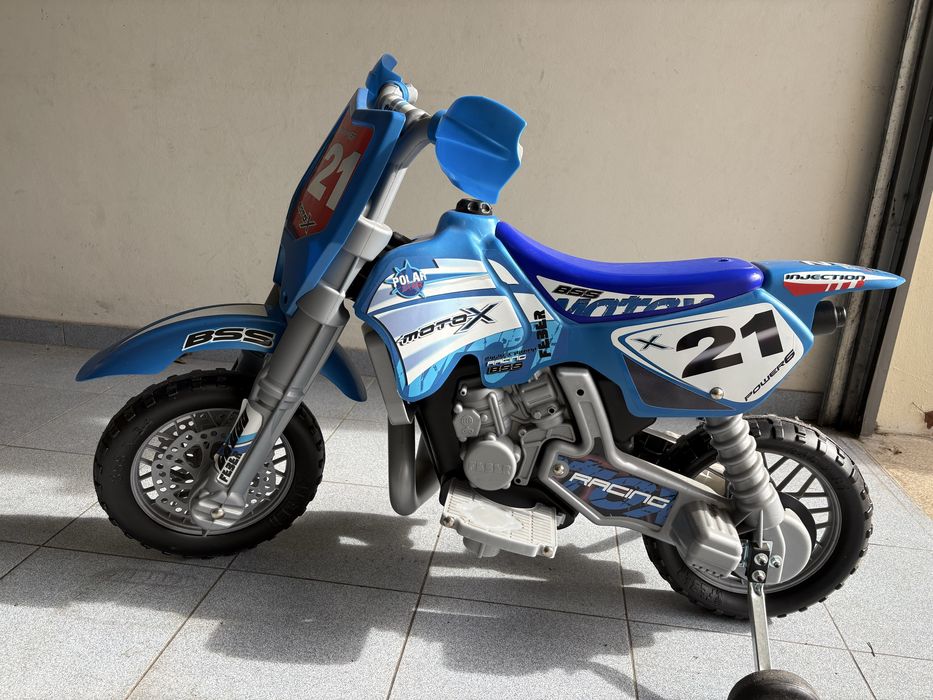 Moto eletrica de criança