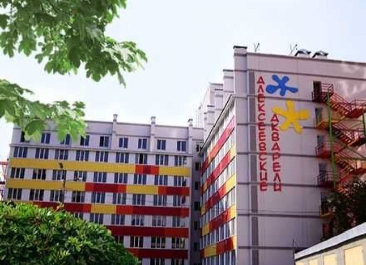 Алексеевка.  Своя .Посуточная аренда квартиры.