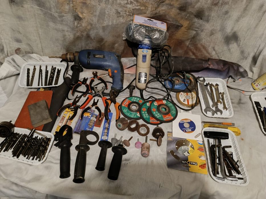 Conjunto de ferramentas variadas