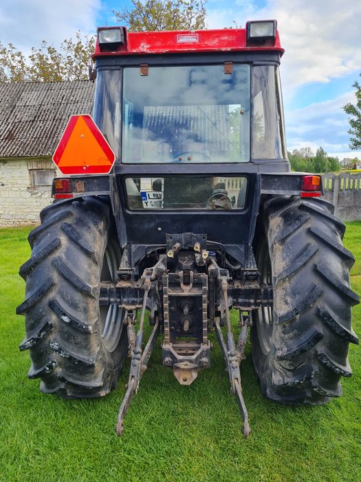 Ciągnik Case IH 695 XL 1994r. 69 KM