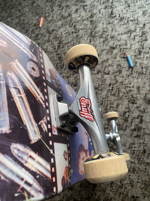 Skate 8.25 Plan B (edição especial)
