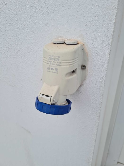 Abrigo de resina 125,8 x 184,5 x 205 - 2,2 M² Castanho Keter Darwin