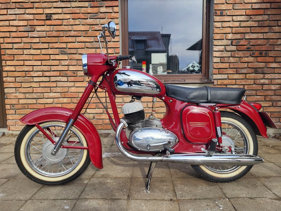 Jawa 350 / 360 jawa panelka