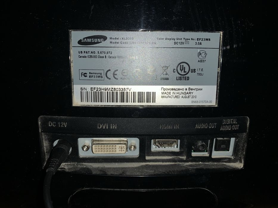 Moнитор Samsung