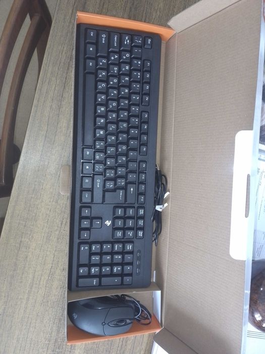 Клавиатура (без мышки)