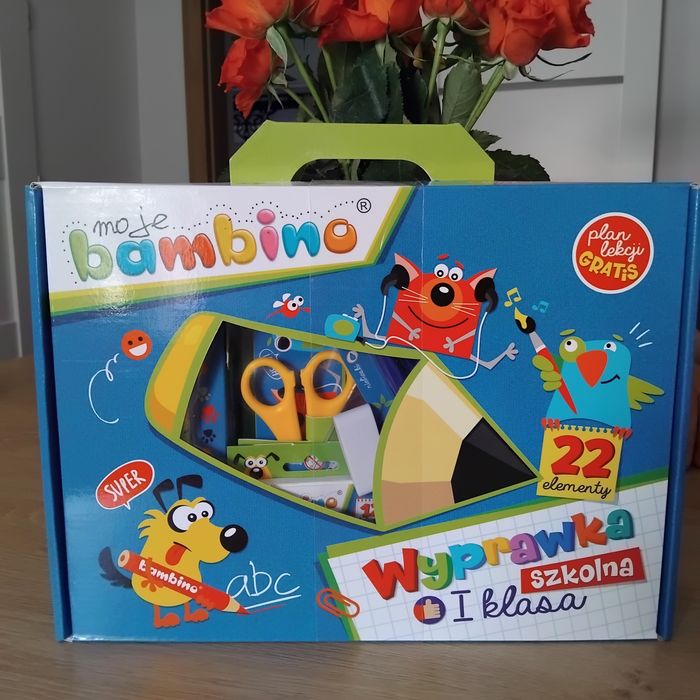 Wyprawka szkolna bambino 22 elementy nowa
