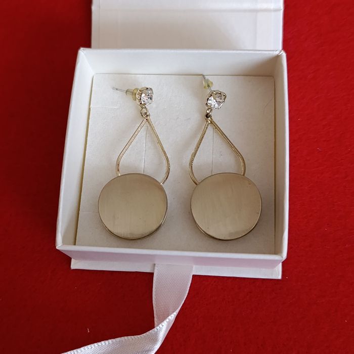 Vintage, eleganckie kolczyki na sztyfcie