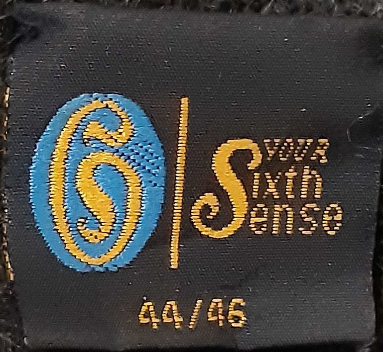 Sweter w dużą krate