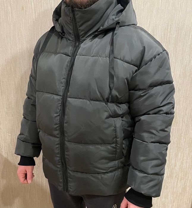 Зимова куртка пуховик