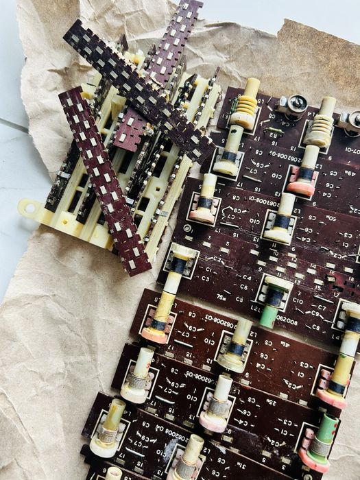 Радиодетали разные