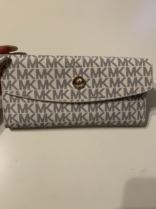 Portfel biały monogram duży