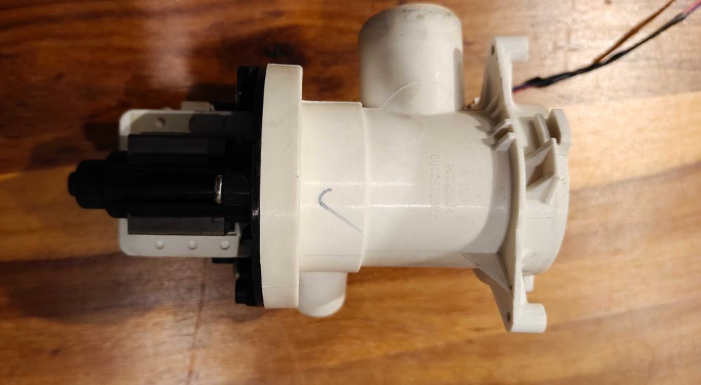 Pompa odpływowa spustowa pralki Beko WCC6511B0