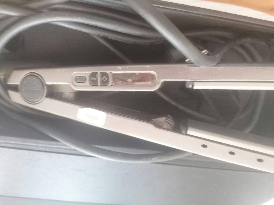 Sprzedam prostownice BaByliss