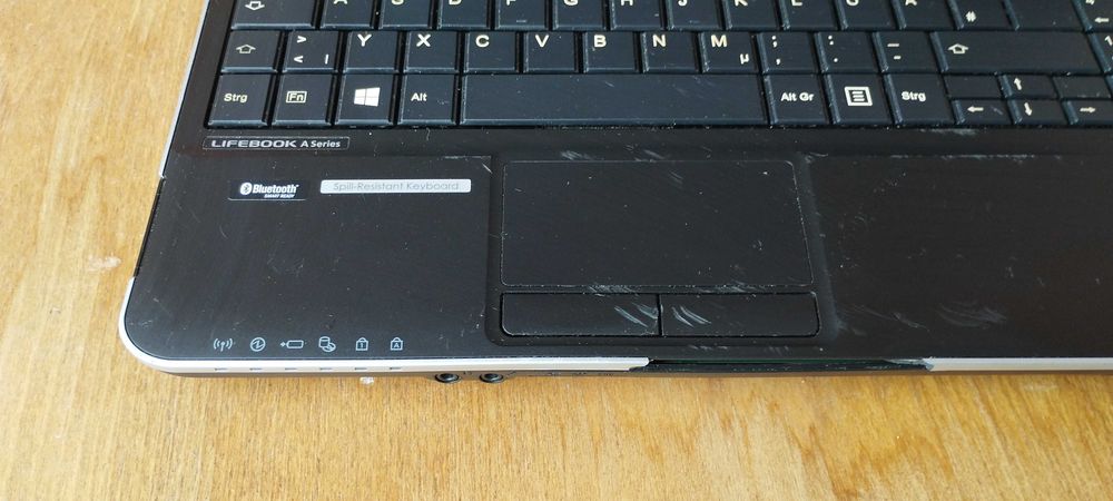 Ноутбук Fujitsu LifeBook a 512 на відновлення або на запчастини