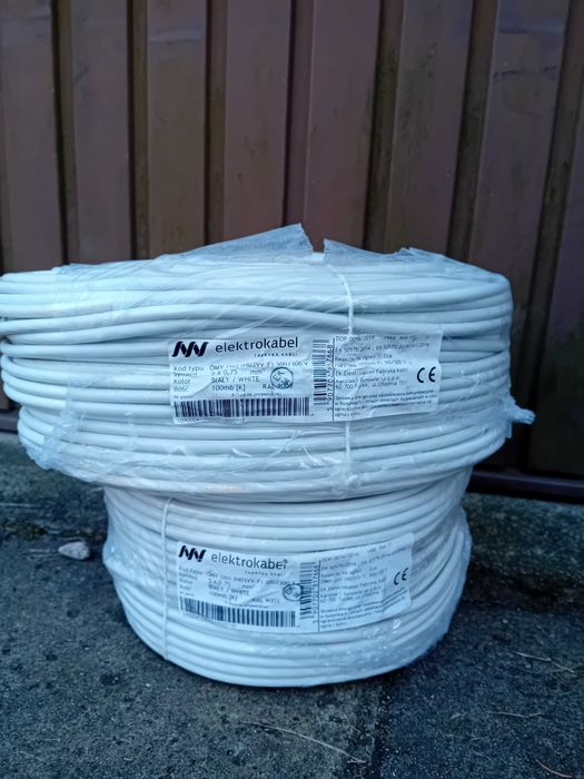 Pilna sprzedaż nowego kabla.