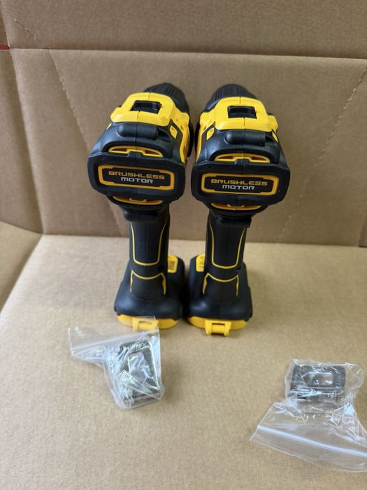 DeWALT DCD798 безщітковий шуруповерт