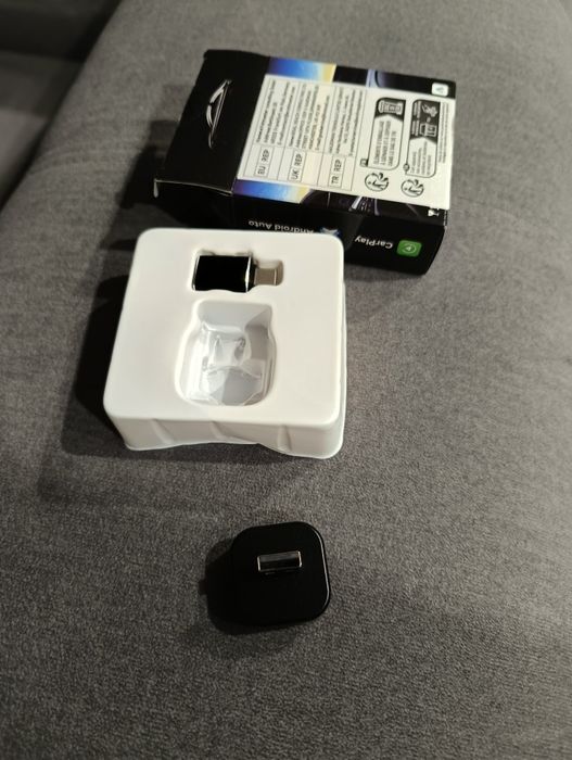 Sprzedam nowy adapter Carplay Android Auto