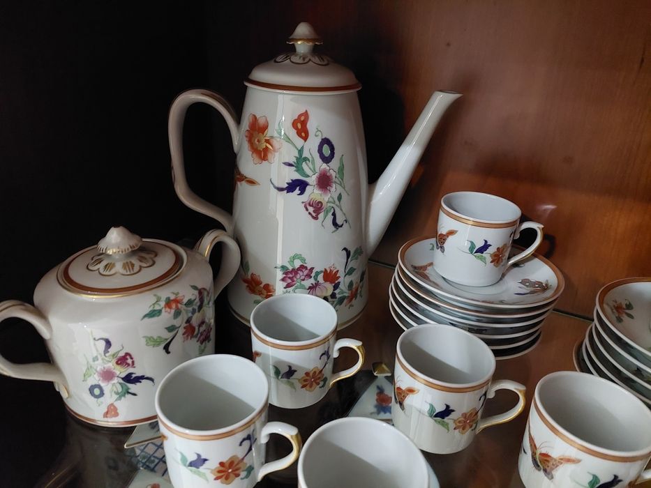 Serviço de café vista alegre