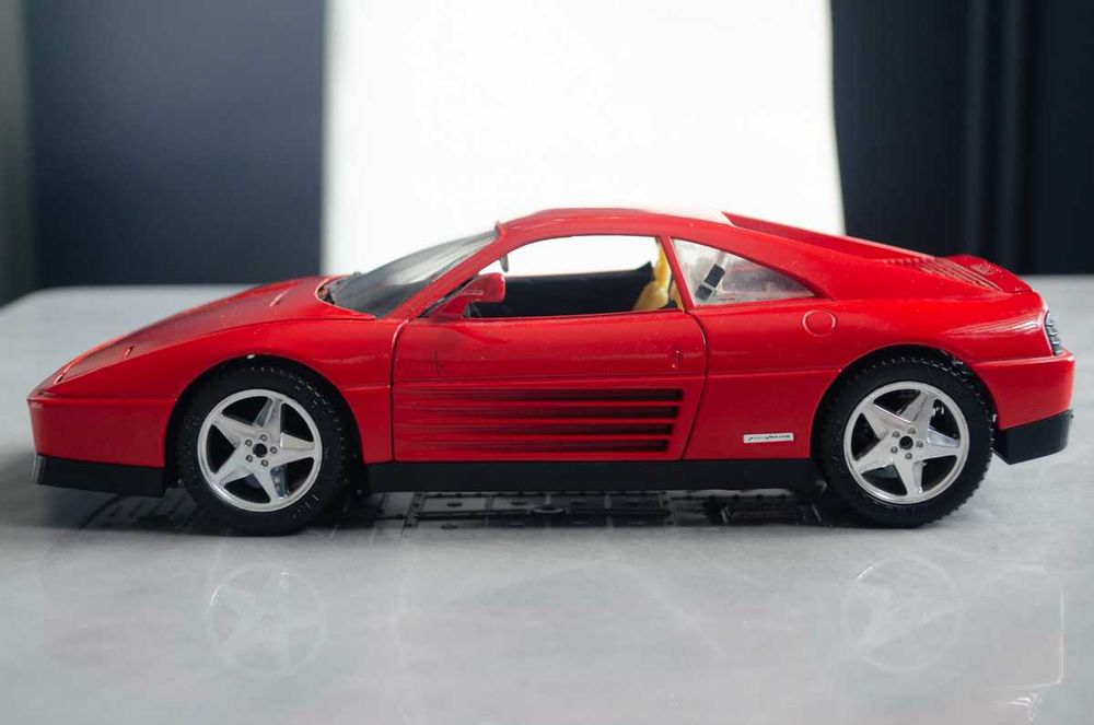 Модель 1:18 Ferrari 348 Tb 1989 by Mira Зроблено в Іспанії