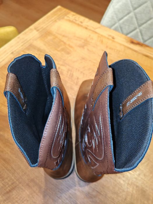 NOVAS A ESTREAR! Botas Cowboy (Texanas) - Cano Médio - Tamanho Único