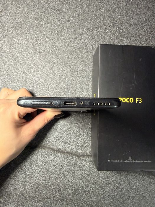 Продам Poco f3 256gb