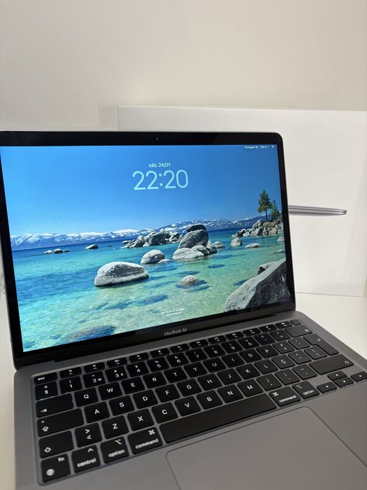 Macbook Air M1 (2020) - Excelente estado