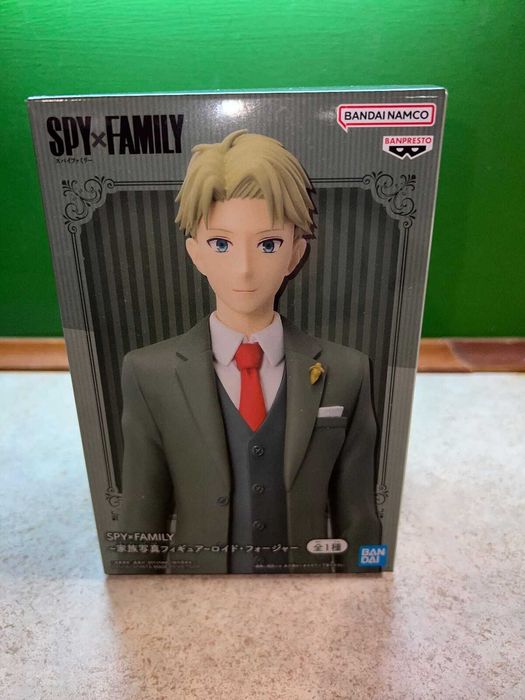 Фігурка Spy×Family Лойд Форджер (Family Photo) оригінал