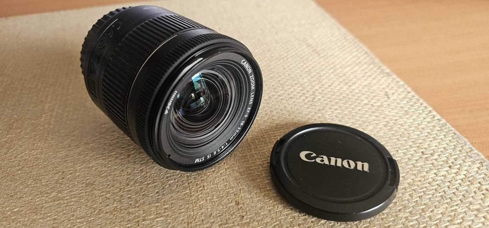 Objectiva Canon EF-S 18-55mm f/4-5.6 IS STM