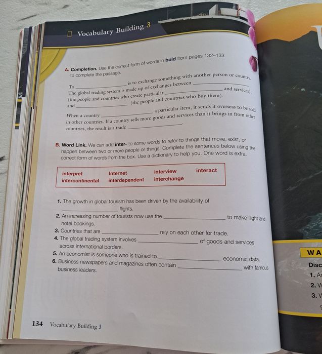 Учебник Reading Explorer 2, 350 грн.