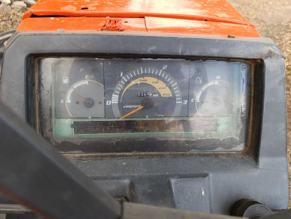 Trator Kubota ME 9000 94cv 2007