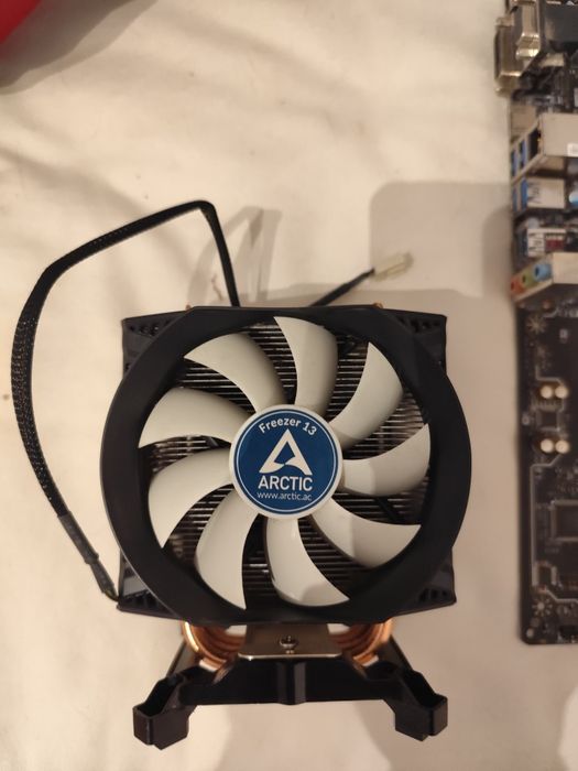 Motherboard + processador + cooler