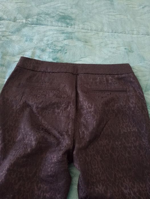 Calças pretas Sfera