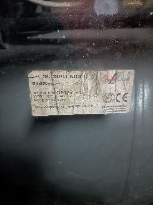 Okno aluminiowe jednoszybowe