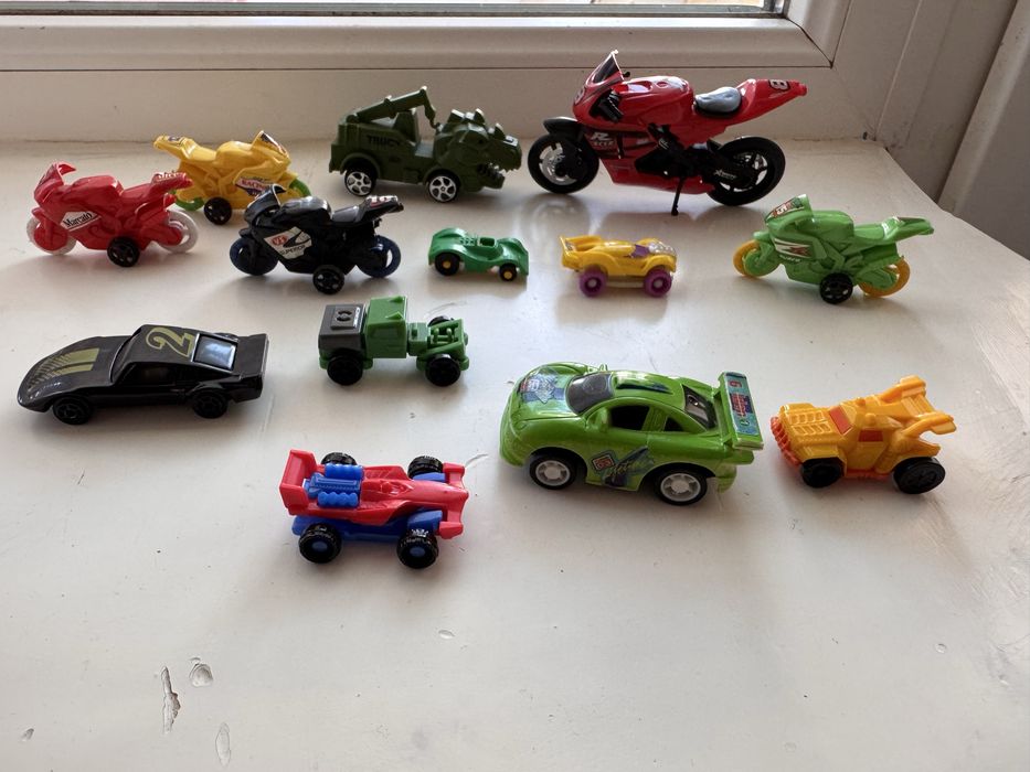 Набір машинок. Мотоцикли