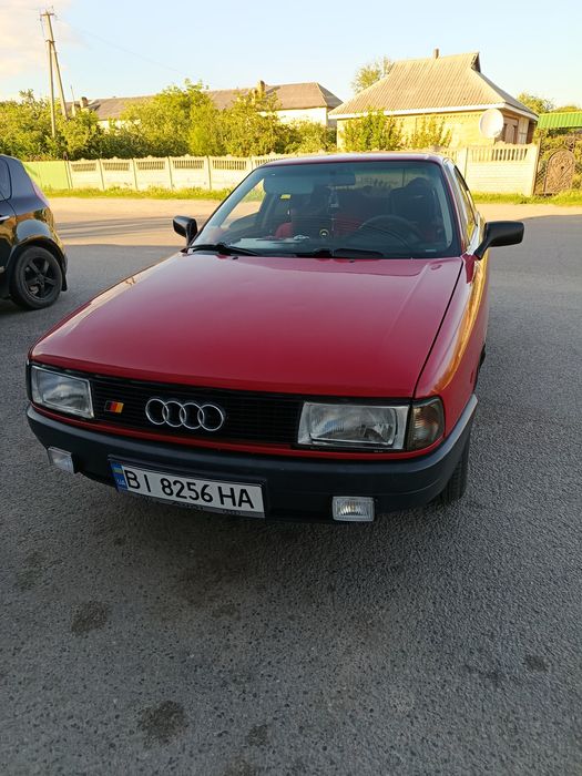 Audi 80 b3 1.8 бензин