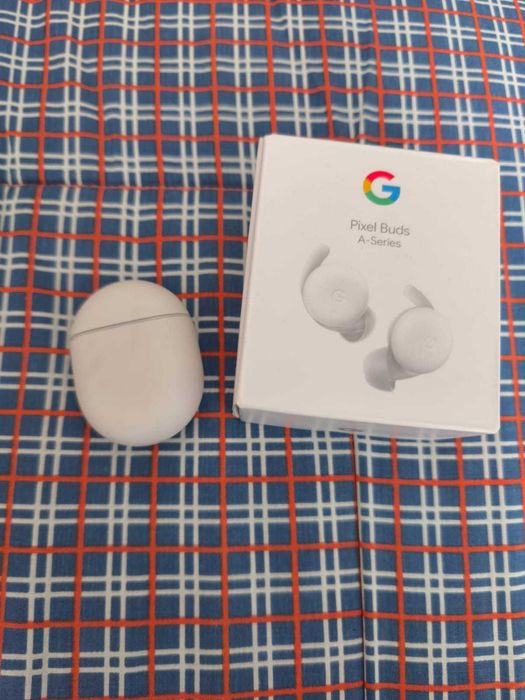 Google Pixel buds A-series