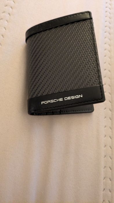 Carteira Porsche design comprada na Amazon em carbono (nova )