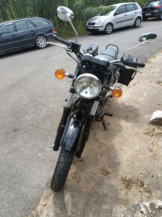 Benelli Imperiale 400 - 2022 (Reservado)