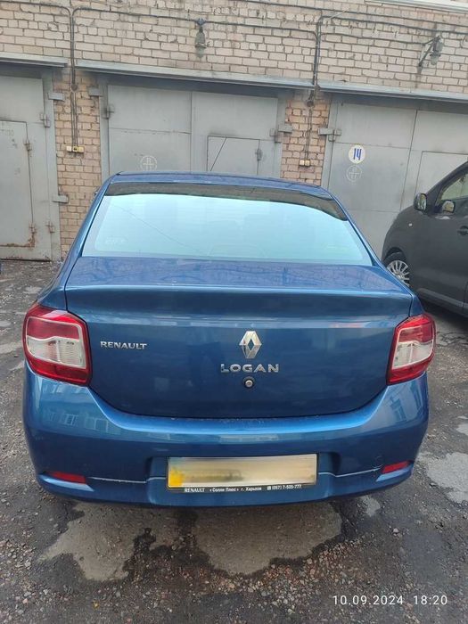 Авто в аренду под такси Логан Renault Logan