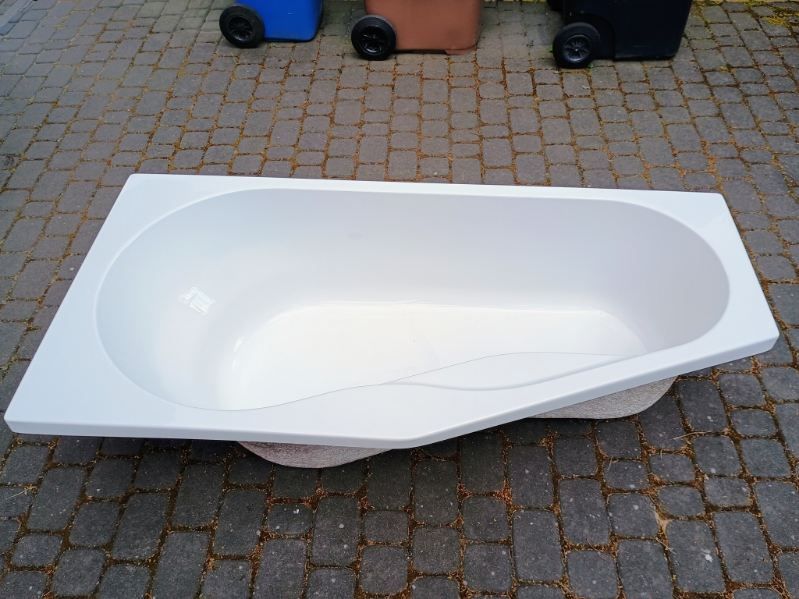 Nowa wanna, 160x80x50