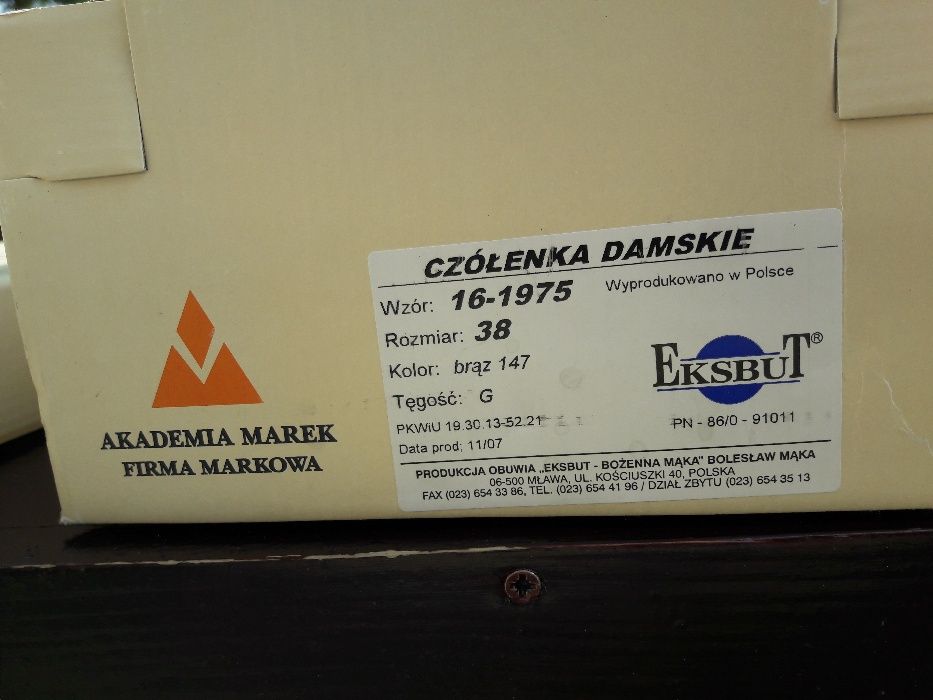 Czółenka damskie r. 38 skórzane