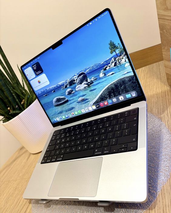 Laptop Macbook Pro 14 m1 pro 16gb 512gb